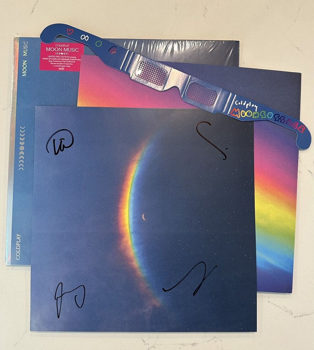 COLDPLAY Signed/Auto Moon Music Insert With Pink Translucent Vinyl IN HAND